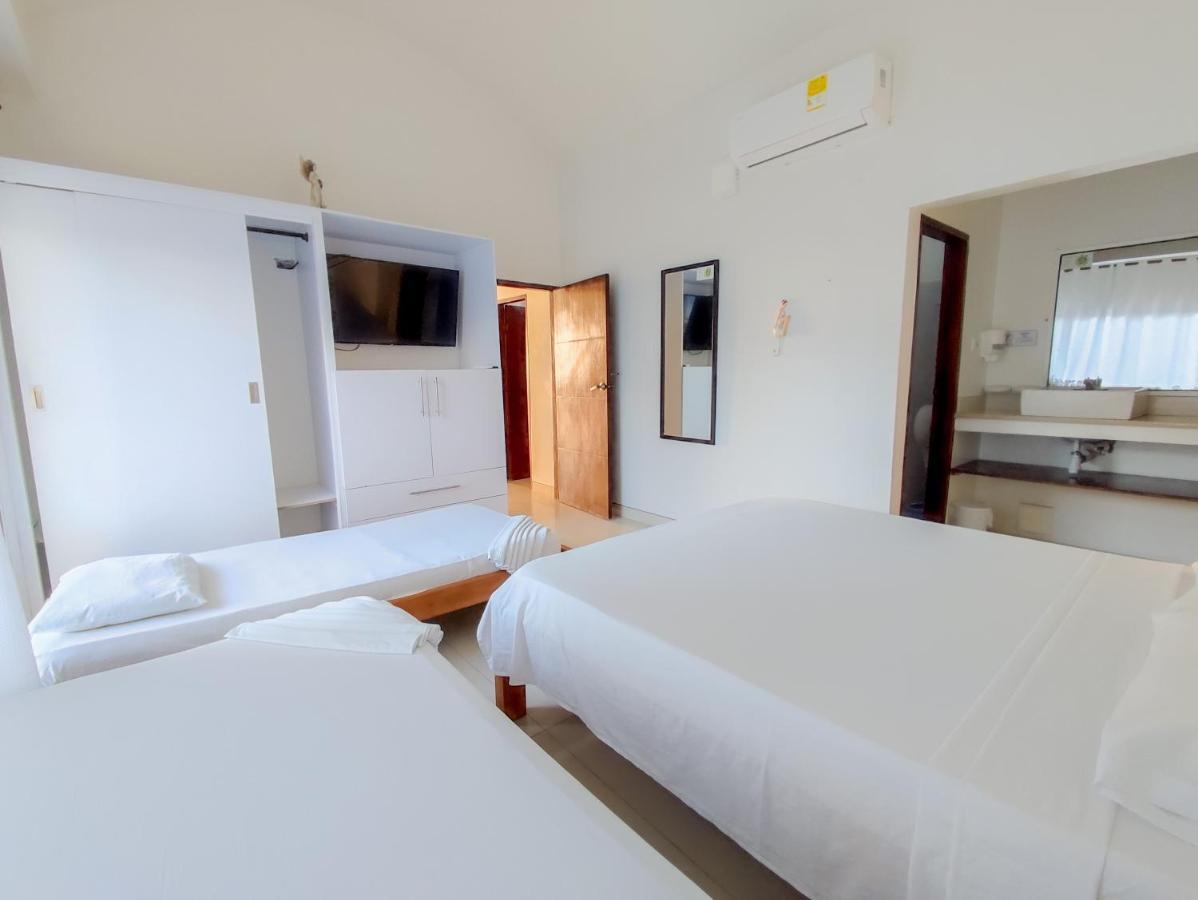 Hotel Portoalegre Coveñas Eksteriør bilde