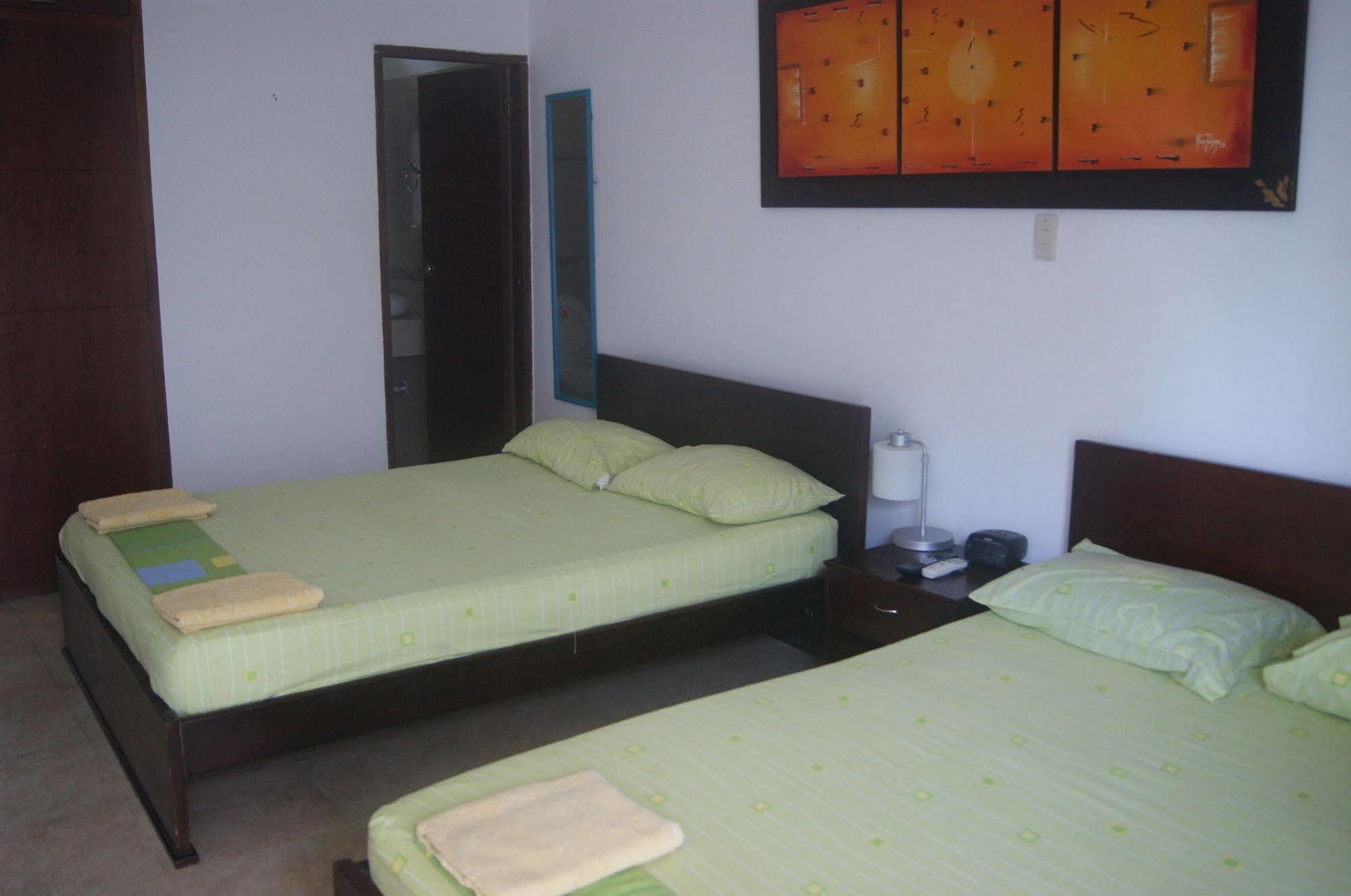 Hotel Portoalegre Coveñas Eksteriør bilde