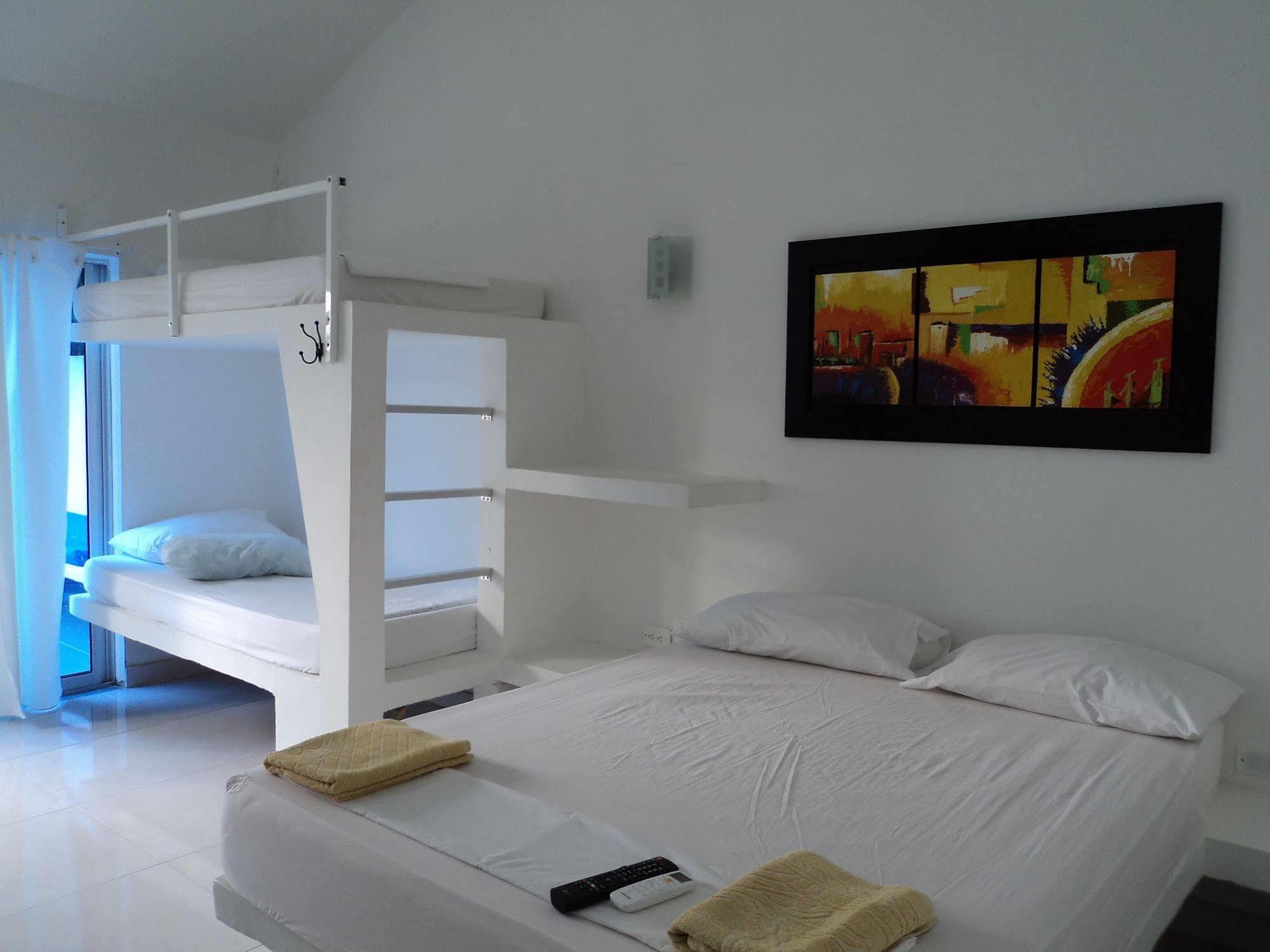 Hotel Portoalegre Coveñas Eksteriør bilde