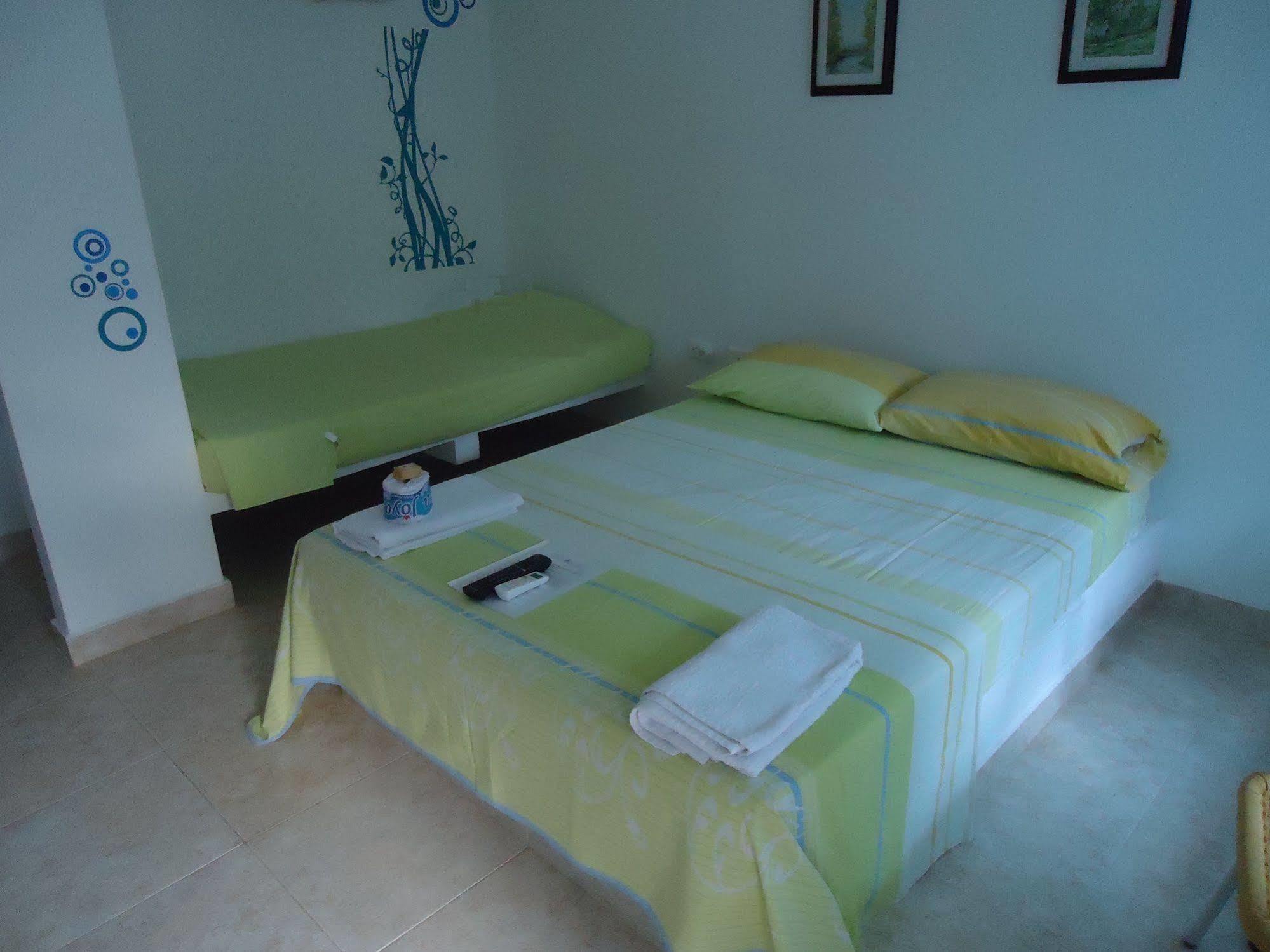 Hotel Portoalegre Coveñas Eksteriør bilde
